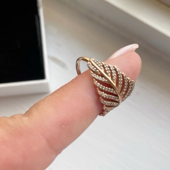 Pandora Rose Gold Shimmering Diamond Feather Ring Sz 8 - Picture 4 of 5